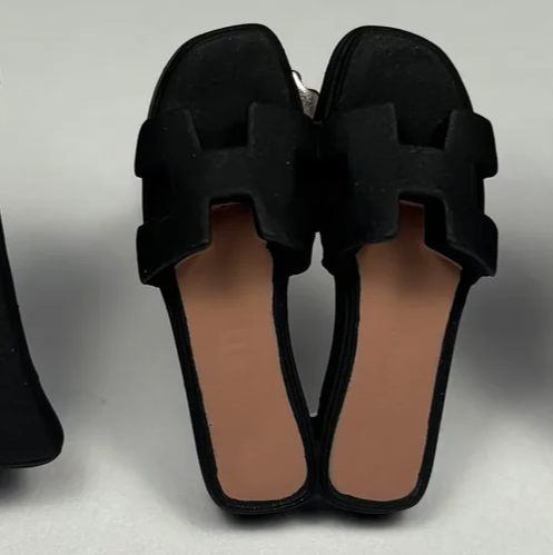 SANDALS CAR VENT ACCESSORY